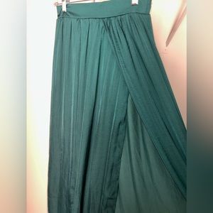 Forever 21 long flowy skirt